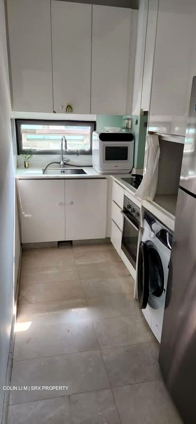 Kingsford . Hillview Peak (D23), Condominium #599860351